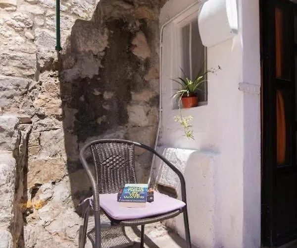 Niki In Hearth Of 斯普利特