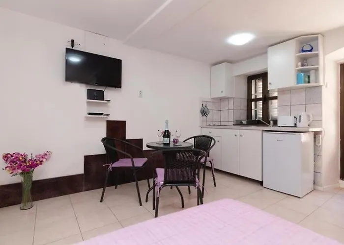 Appartamento Niki In Hearth Of *